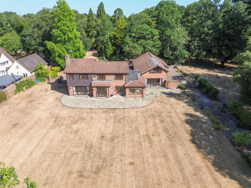 Images for Fleet Hill, Finchampstead, Wokingham