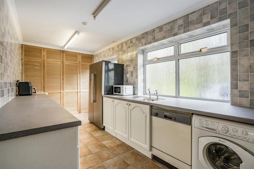 Images for Fleet Hill, Finchampstead, Wokingham