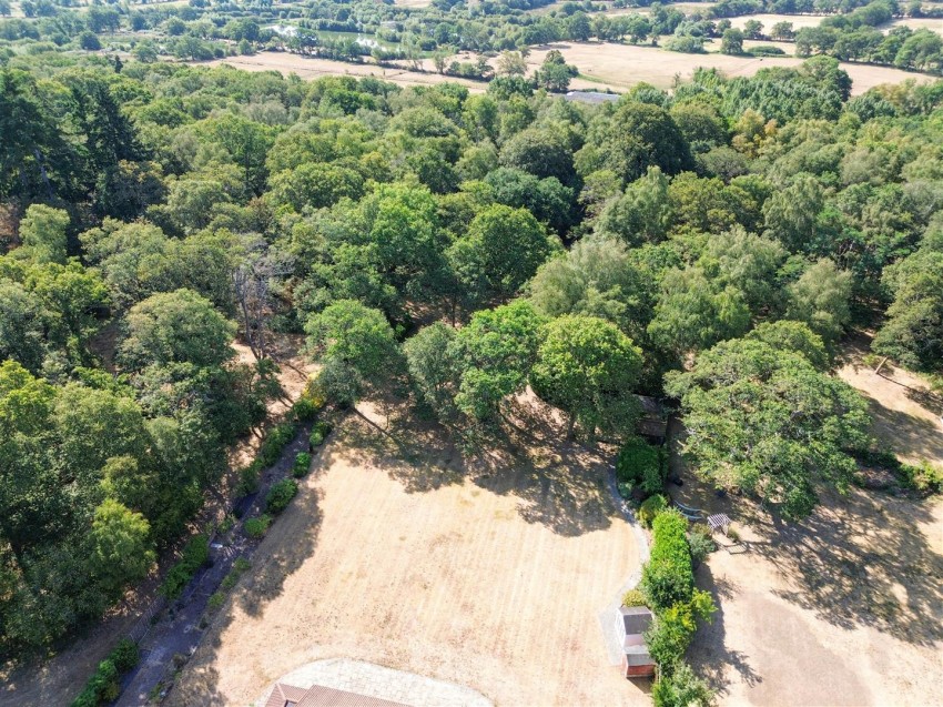Images for Fleet Hill, Finchampstead, Wokingham