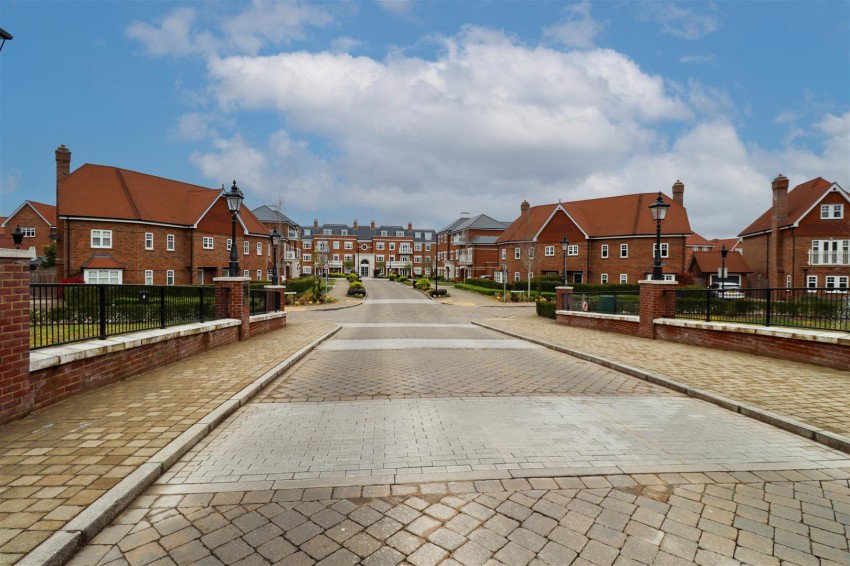 Images for Pyestock Way, Fleet