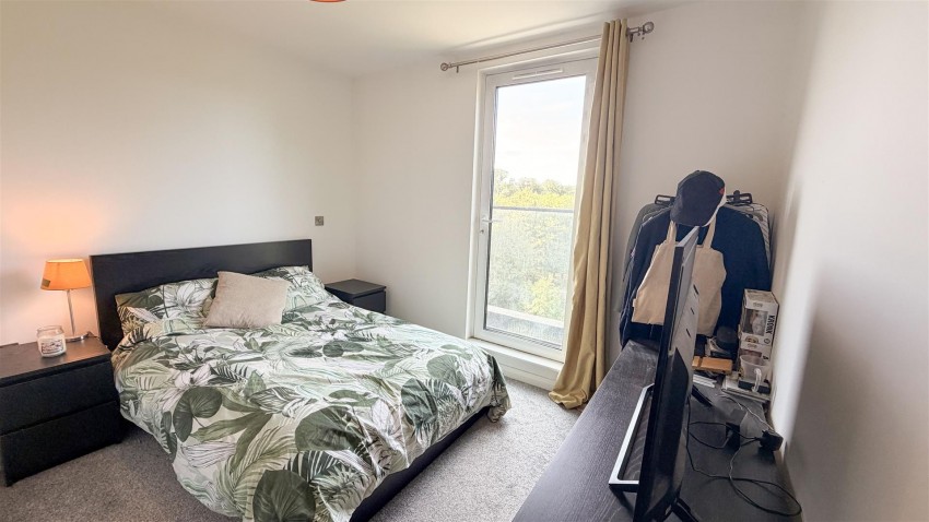 Images for 296 Farnborough Road, Farnborough