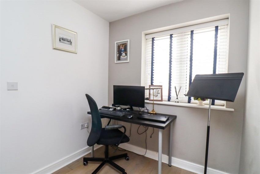 Images for Grenham Court, Church Crookham, Fleet